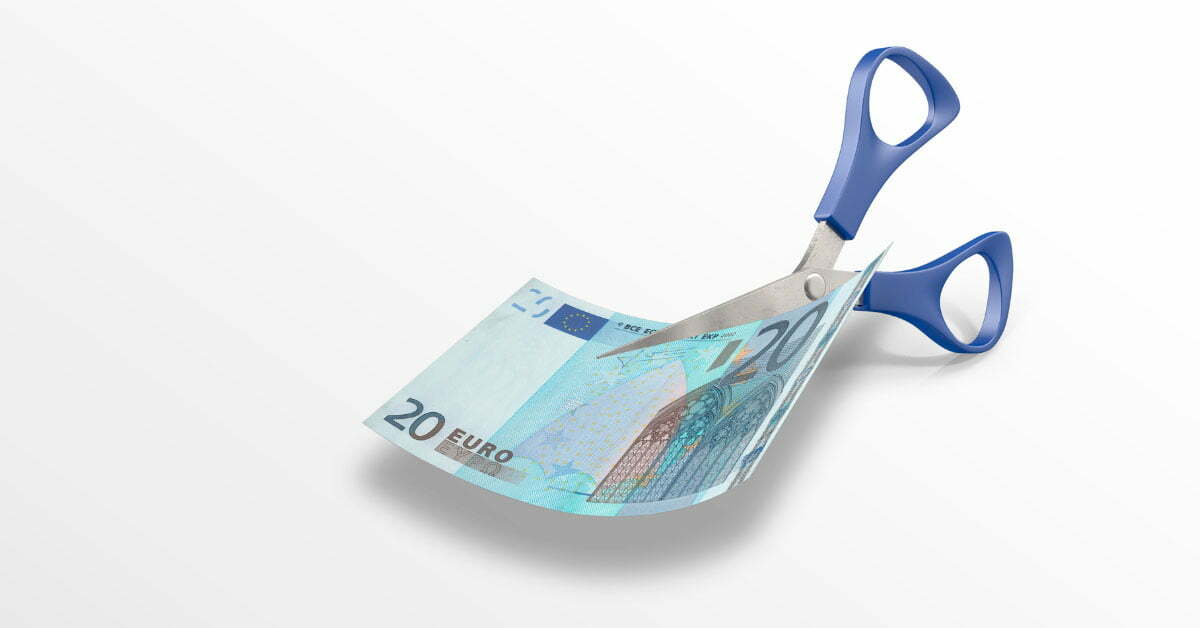 Yhdistelylaina auttaa säästämään rahaa joka kuukausi.