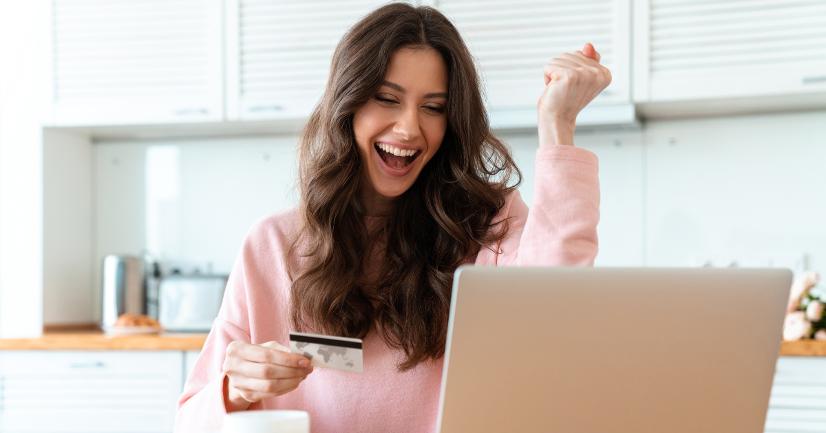 Maksa laskut helposti luottokortin avulla